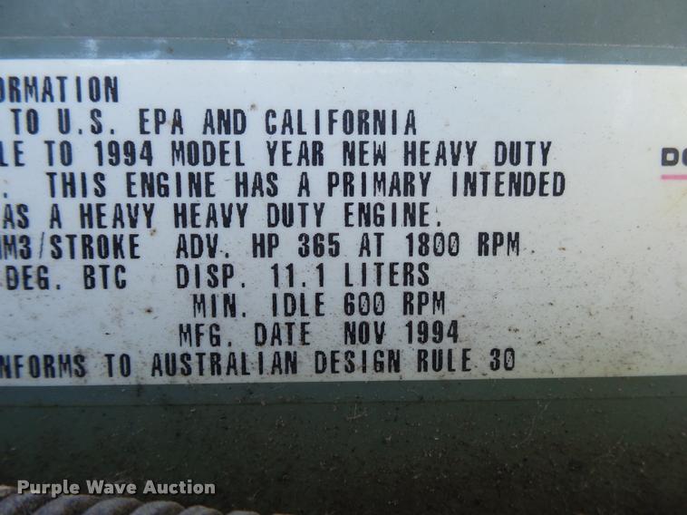 image for item K1039 1995 Freightliner FLD truck cab and chassis