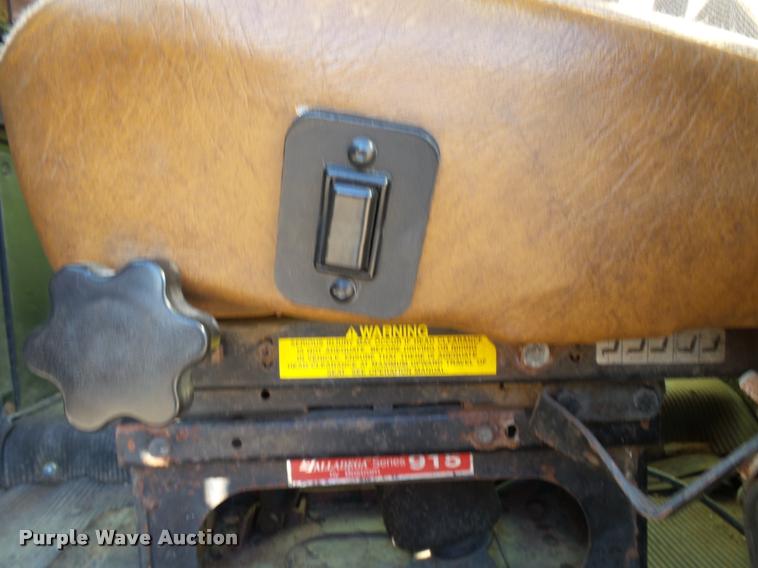 image for item K1039 1995 Freightliner FLD truck cab and chassis