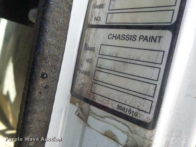 image for item K5559 1993 Volvo WG semi truck