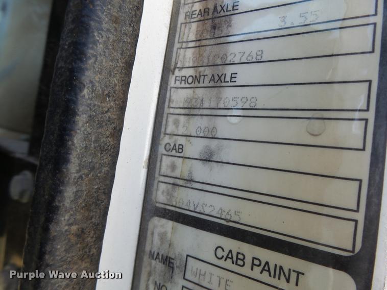 image for item K5559 1993 Volvo WG semi truck