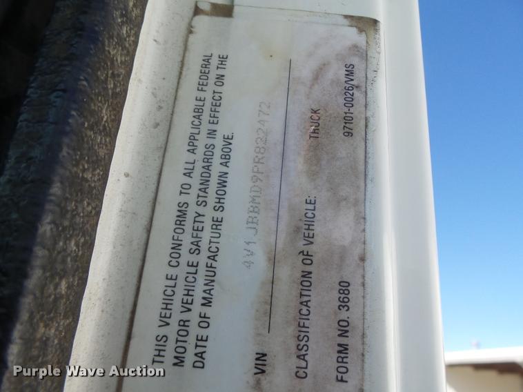 image for item K5559 1993 Volvo WG semi truck