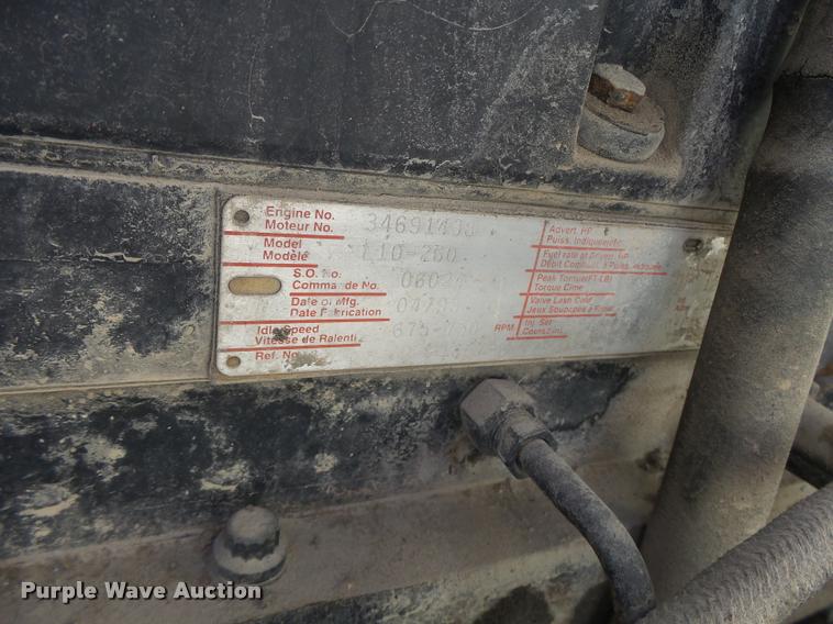 image for item K5559 1993 Volvo WG semi truck