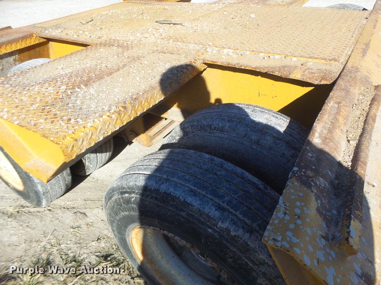 image for item K5560 1997 Holden HDD36225 drop deck equipment trailer