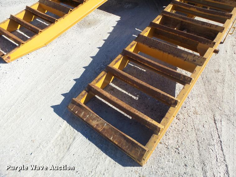 image for item K5560 1997 Holden HDD36225 drop deck equipment trailer