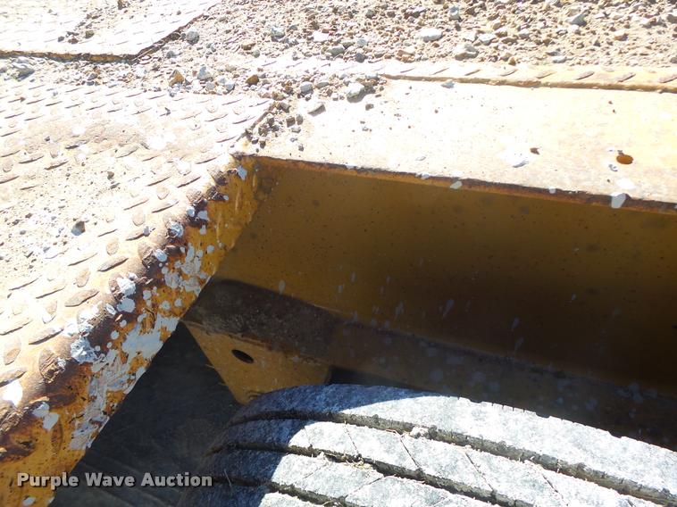 image for item K5560 1997 Holden HDD36225 drop deck equipment trailer