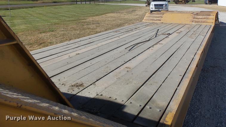 image for item K5560 1997 Holden HDD36225 drop deck equipment trailer