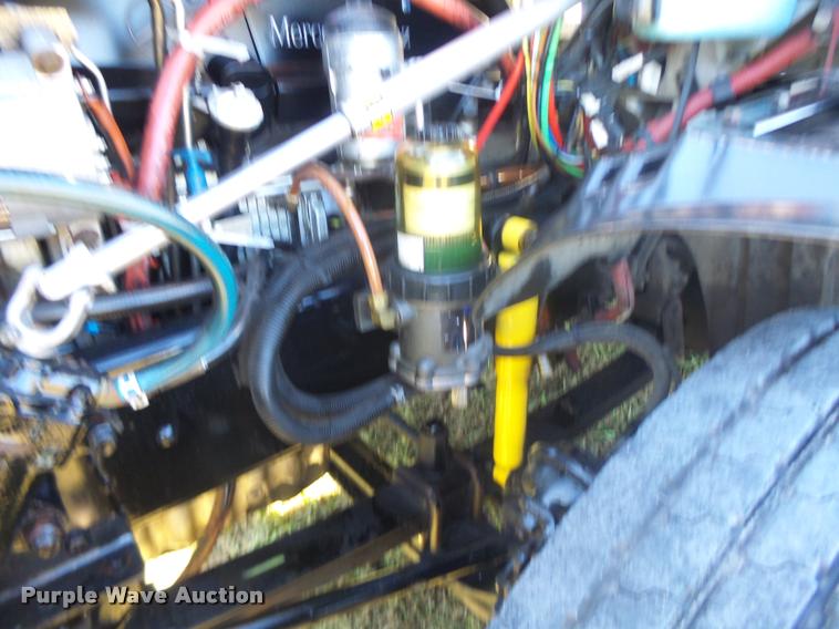 image for item K5574 2007 Freightliner Columbia 120 semi truck