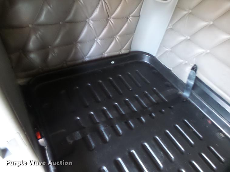 image for item K5574 2007 Freightliner Columbia 120 semi truck