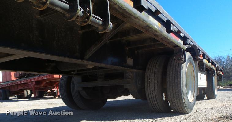 image for item K5583 1997 Tarasport drop deck trailer