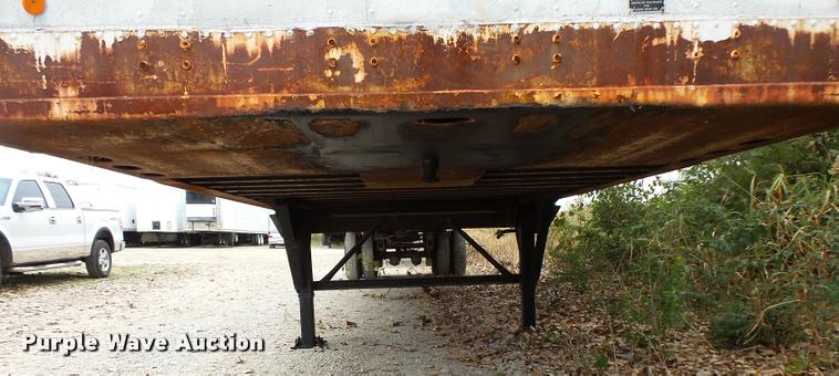 image for item L3561 1984 Brae GSVW-Z-454 dry van trailer