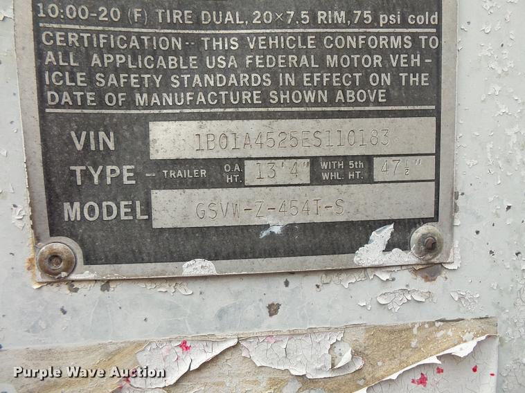 image for item L3561 1984 Brae GSVW-Z-454 dry van trailer