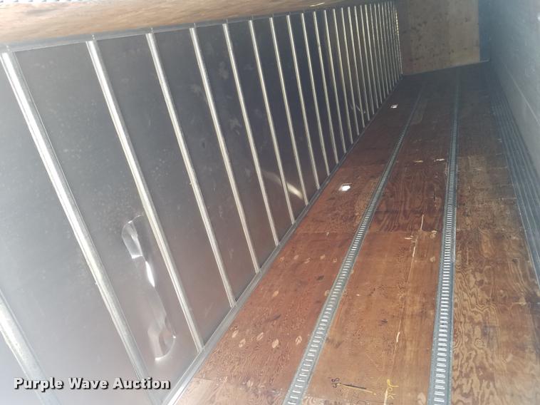 image for item L3563 1998 Utility Trailers U52DC dry van trailer