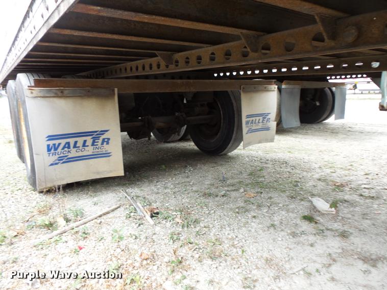 image for item L3566 2000 Wabash dry van trailer