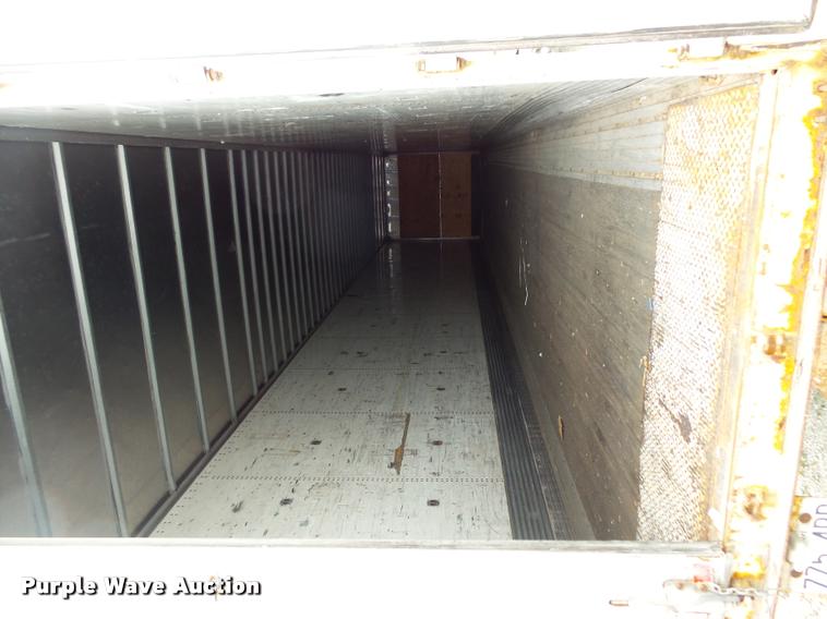 image for item L3566 2000 Wabash dry van trailer