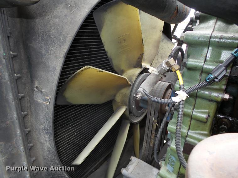 image for item L4175 1999 Freightliner FLD120 semi truck