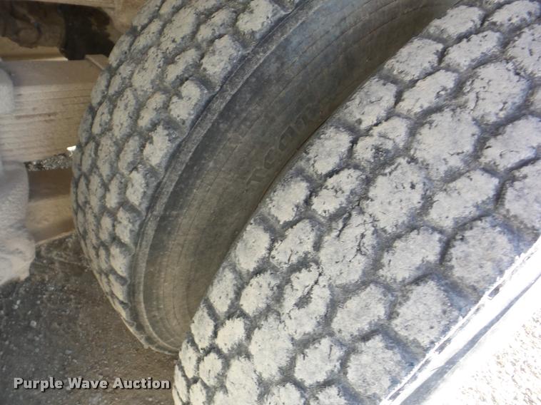 image for item AG9103 1974 Chevrolet C65 grain truck