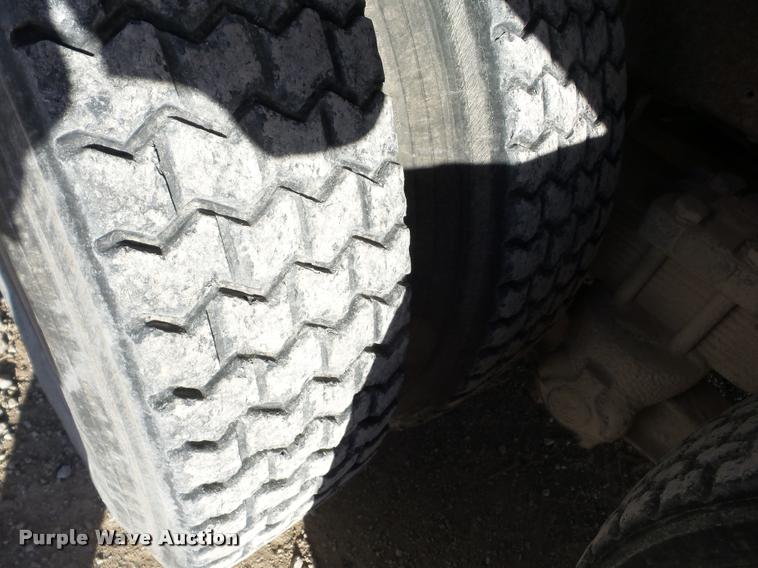 image for item AG9103 1974 Chevrolet C65 grain truck