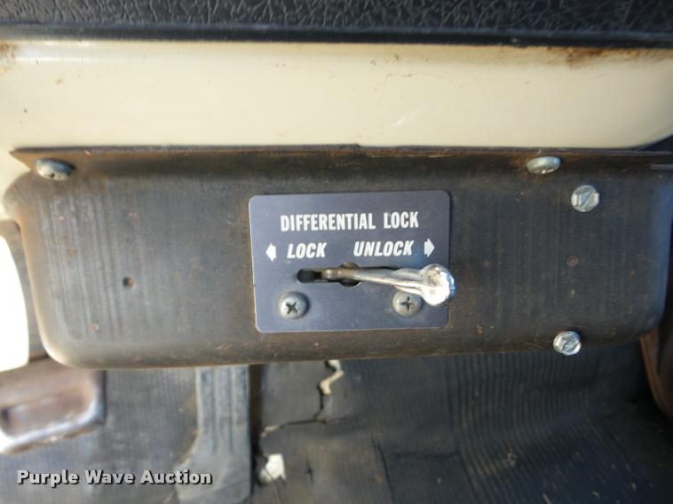 image for item AG9103 1974 Chevrolet C65 grain truck