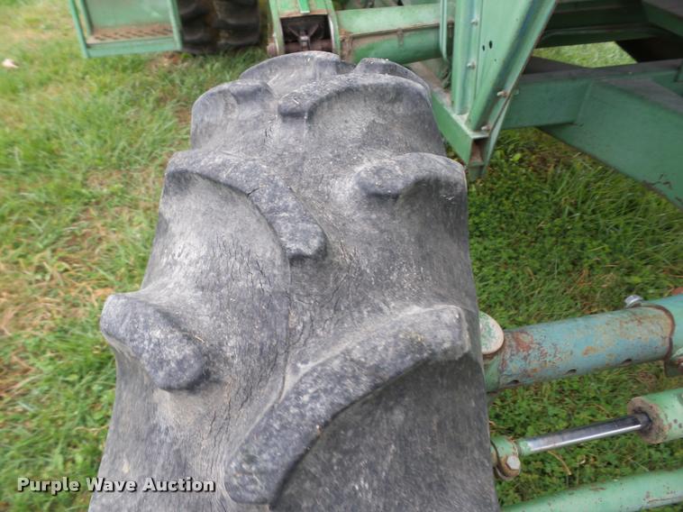 image for item AG9106 John Deere 6620 Turbo combine