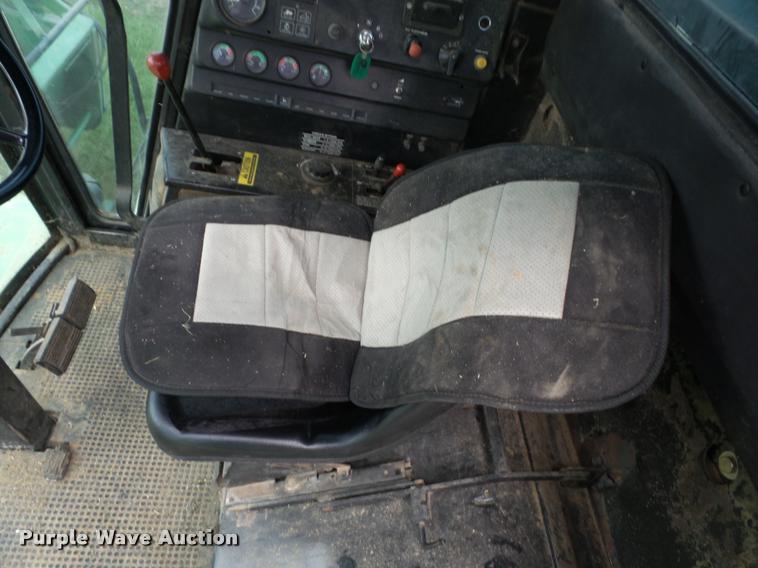 image for item AG9106 John Deere 6620 Turbo combine