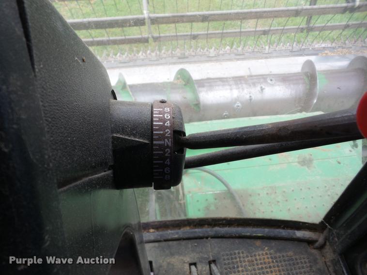 image for item AG9106 John Deere 6620 Turbo combine