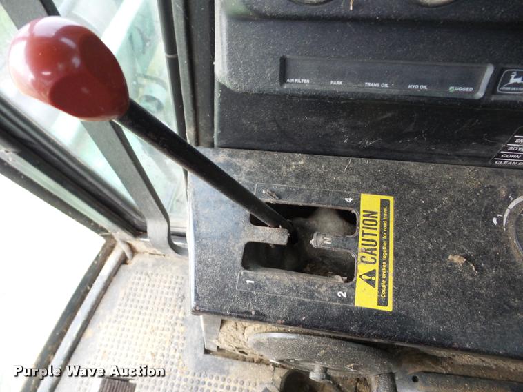 image for item AG9106 John Deere 6620 Turbo combine