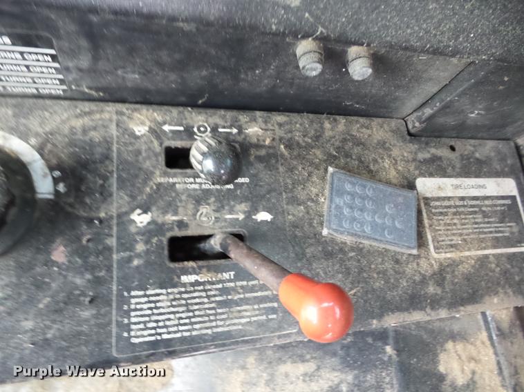 image for item AG9106 John Deere 6620 Turbo combine