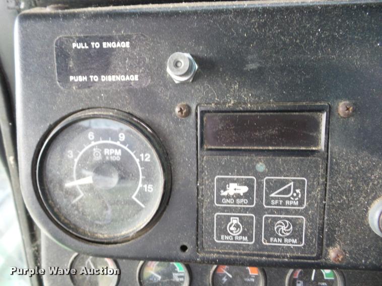 image for item AG9106 John Deere 6620 Turbo combine