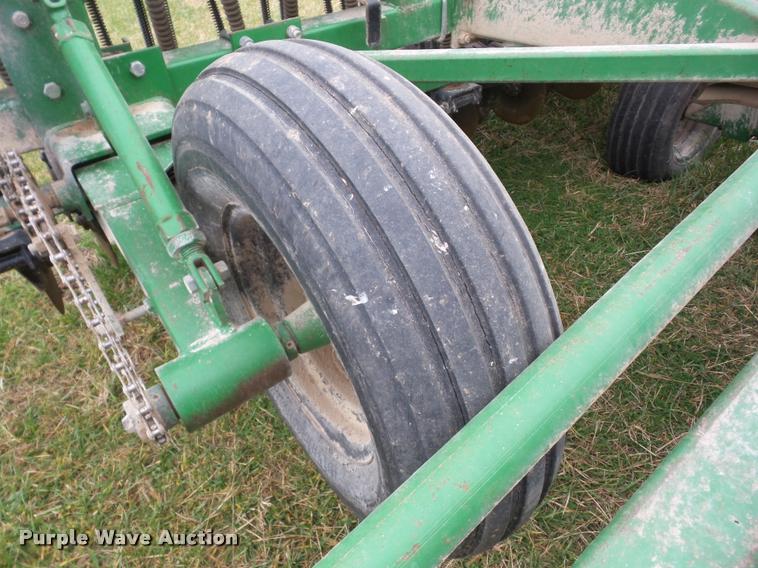 image for item AG9108 Great Plains Solid Stand 24 grain drill