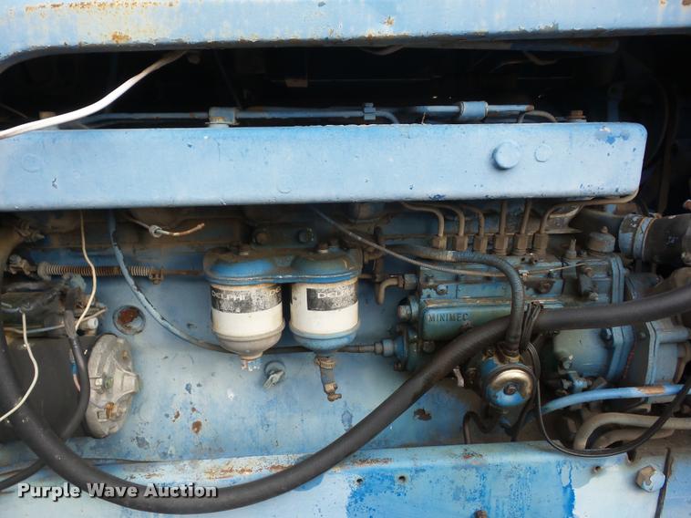 image for item AG9131 1968 Ford 9600 tractor