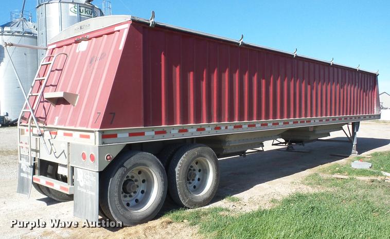 image for item AG9298 2009 Neville double hopper grain trailer