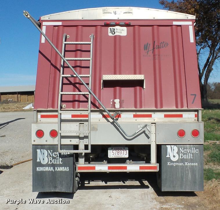 image for item AG9298 2009 Neville double hopper grain trailer