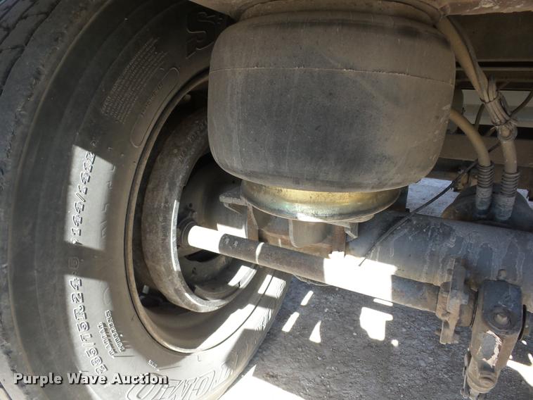 image for item AG9298 2009 Neville double hopper grain trailer