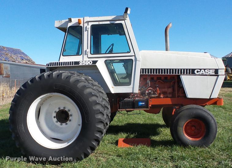 image for item AG9307 Case 2590 tractor