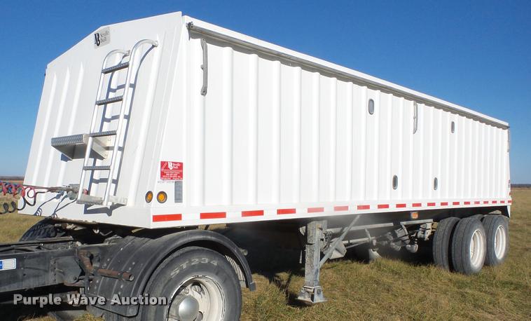 image for item AG9313 2010 Neville double hopper grain trailer