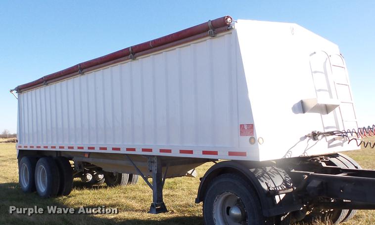 image for item AG9313 2010 Neville double hopper grain trailer