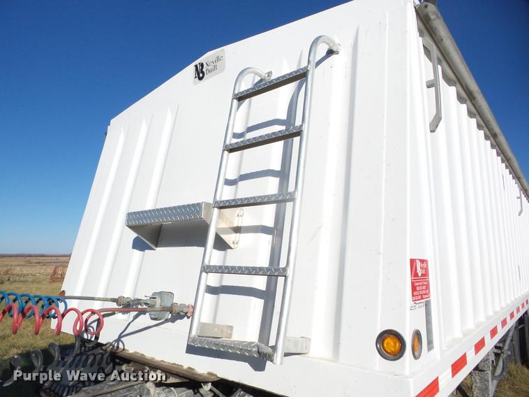 image for item AG9313 2010 Neville double hopper grain trailer