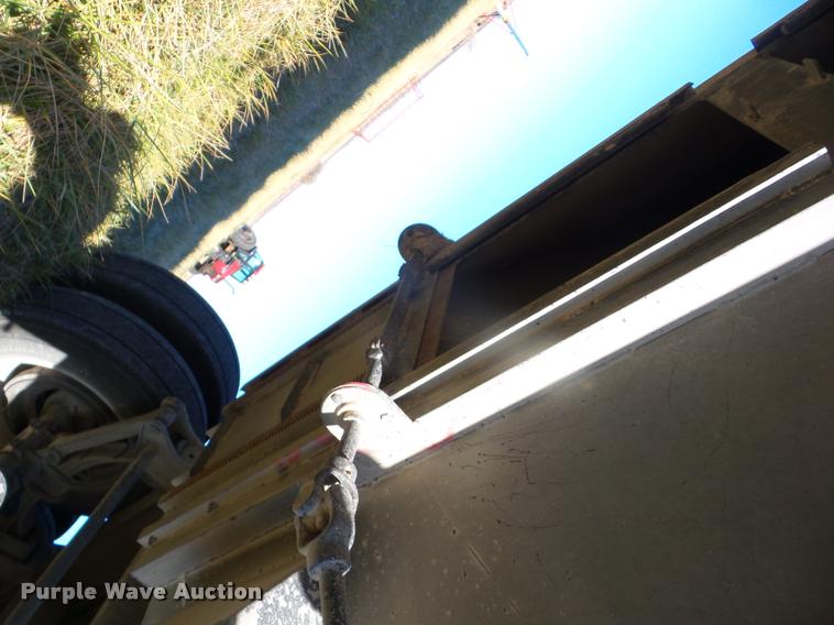 image for item AG9313 2010 Neville double hopper grain trailer