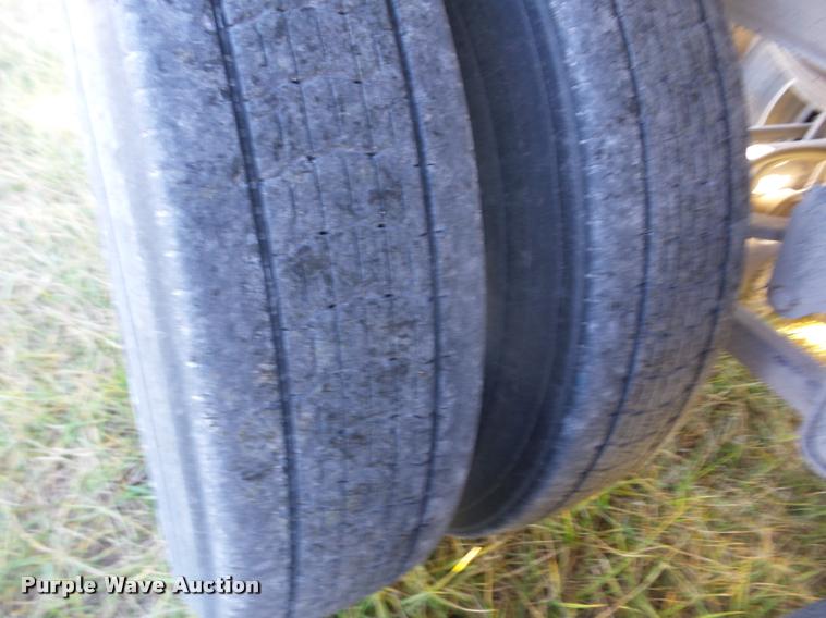 image for item AG9313 2010 Neville double hopper grain trailer