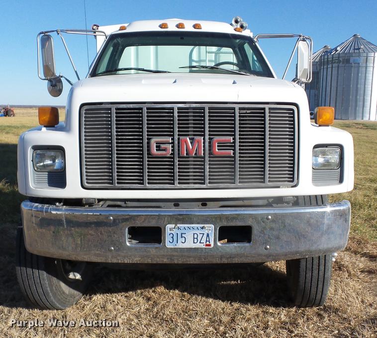 image for item AG9314 1996 GMC TopKick semi truck