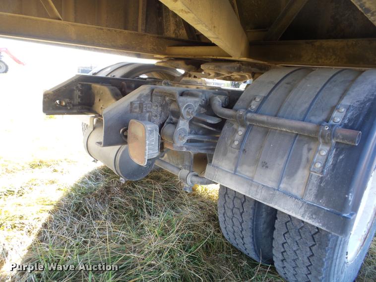 image for item AG9314 1996 GMC TopKick semi truck