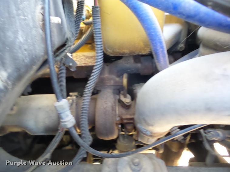 image for item AG9314 1996 GMC TopKick semi truck