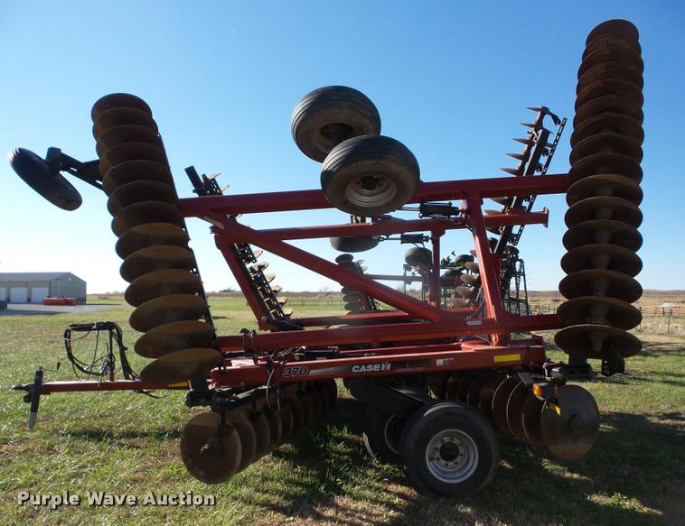 image for item AG9319 Case IH 370 double off-set disk