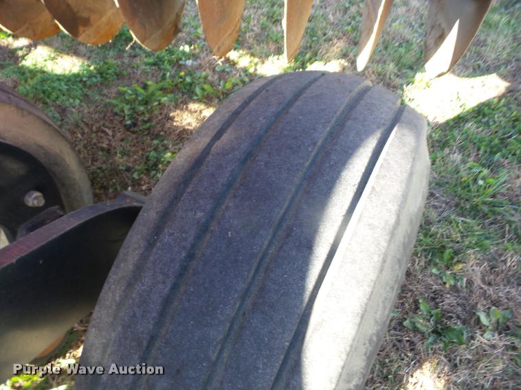 image for item AG9319 Case IH 370 double off-set disk