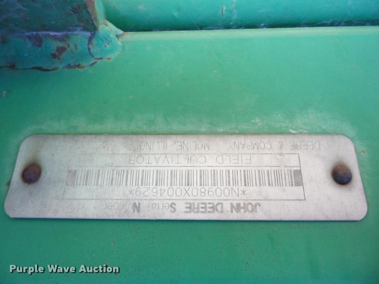 image for item AG9321 John Deere 980 field cultivator