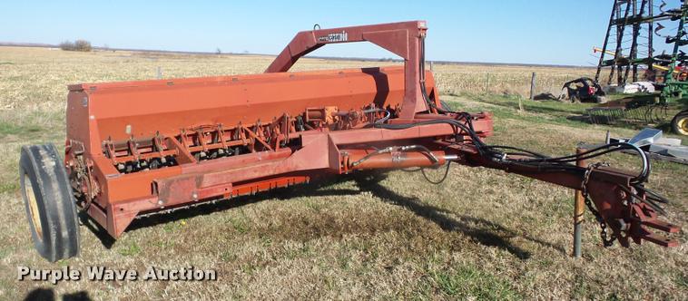 image for item AG9322 Case IH 5300 Soybean Special grain drill