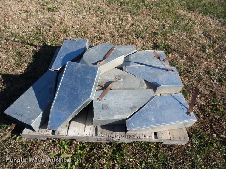 image for item AG9322 Case IH 5300 Soybean Special grain drill