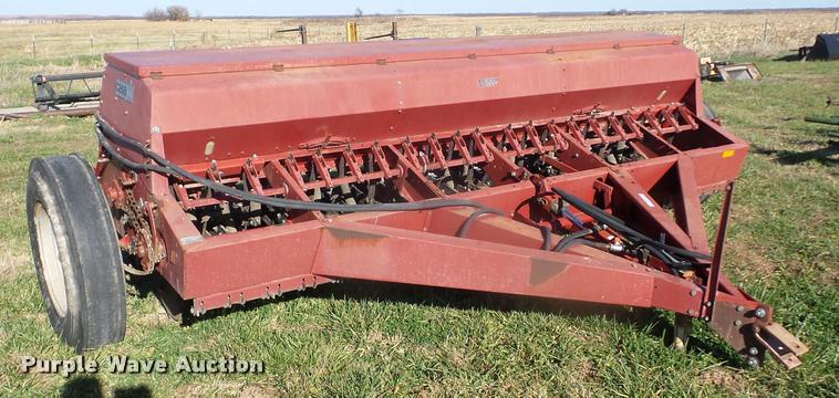 image for item AG9325 Case IH 5100 grain drill