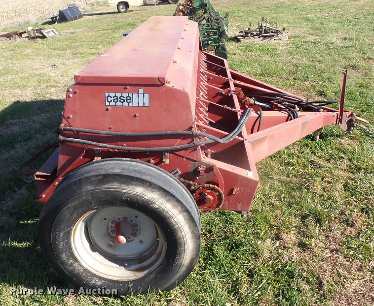 image for item AG9325 Case IH 5100 grain drill