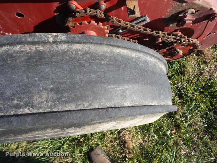 image for item AG9325 Case IH 5100 grain drill